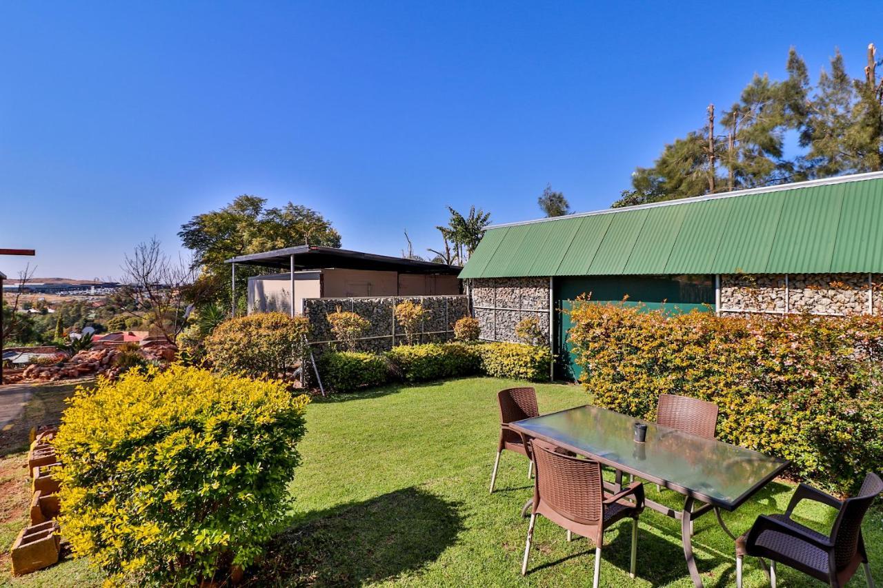 Aviators Retreat B&B Krugersdorp Exterior photo