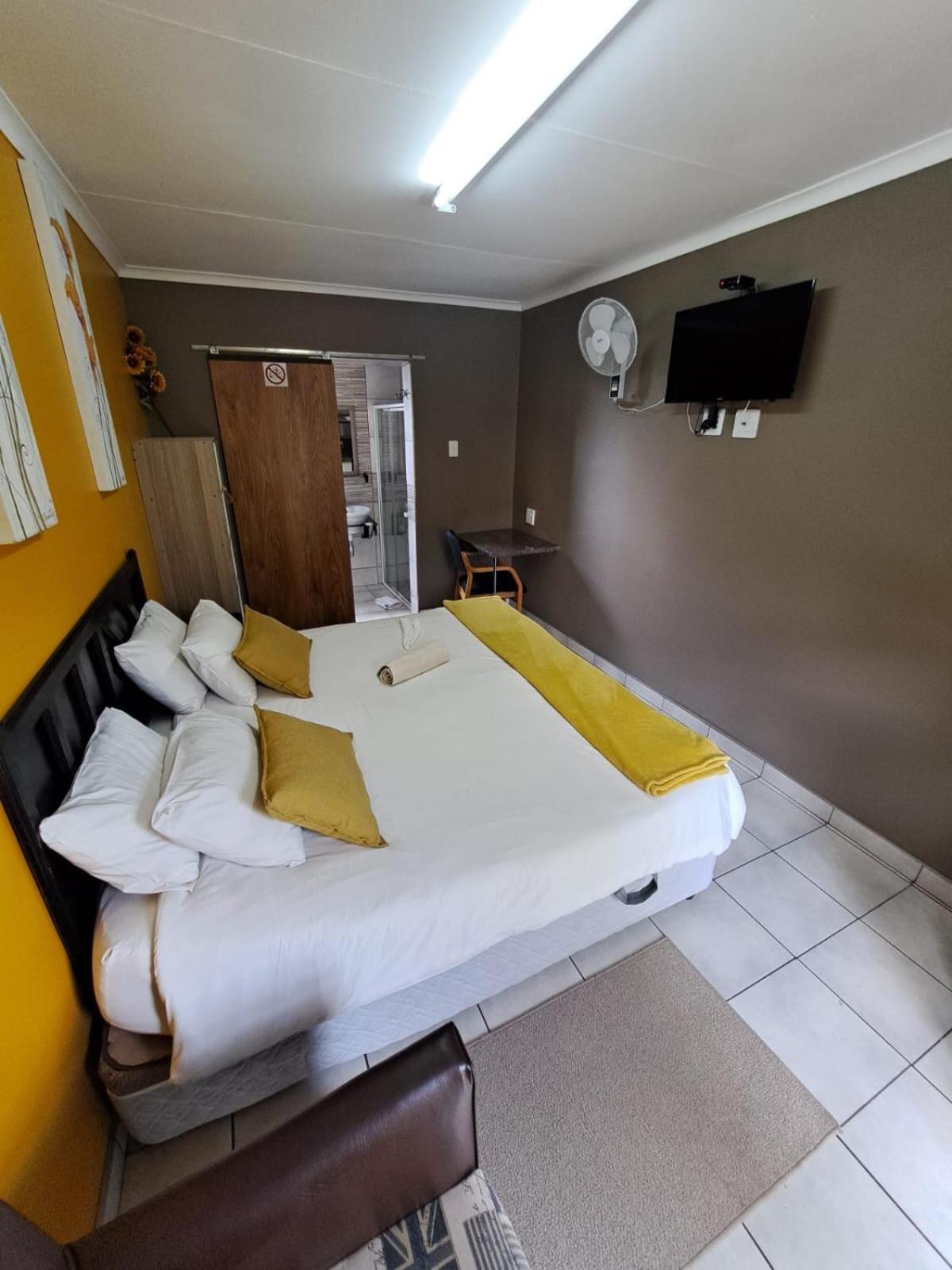 Aviators Retreat B&B Krugersdorp Exterior photo